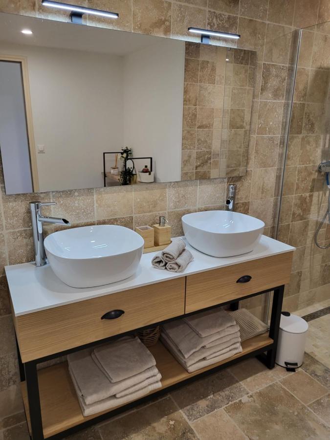 Holiday home Pissenlit Prairie En Provence Arles